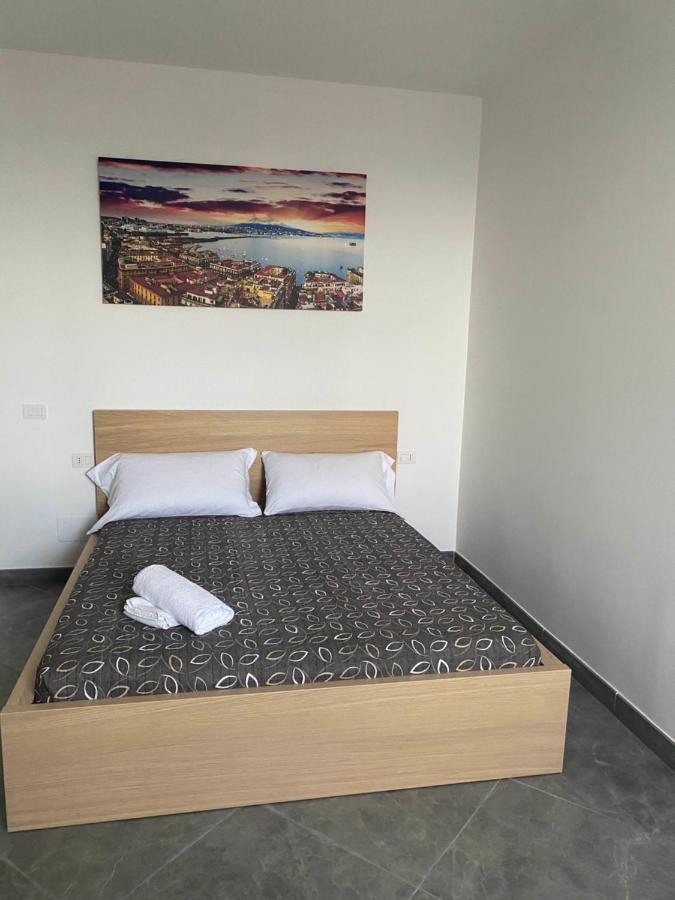 Suite Home Неаполь Экстерьер фото