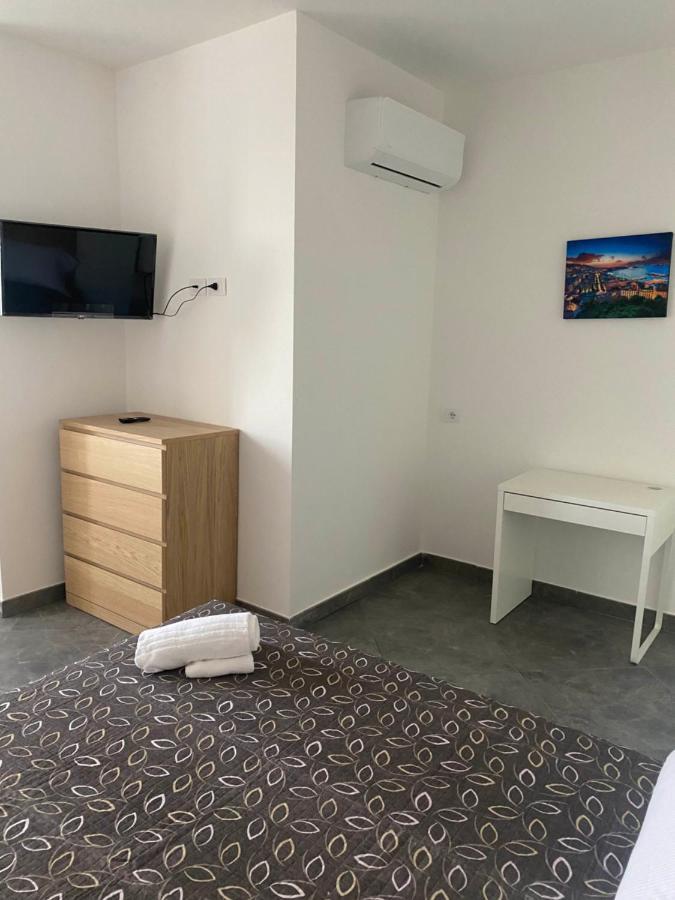 Suite Home Неаполь Экстерьер фото