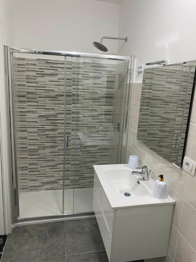 Suite Home Неаполь Экстерьер фото