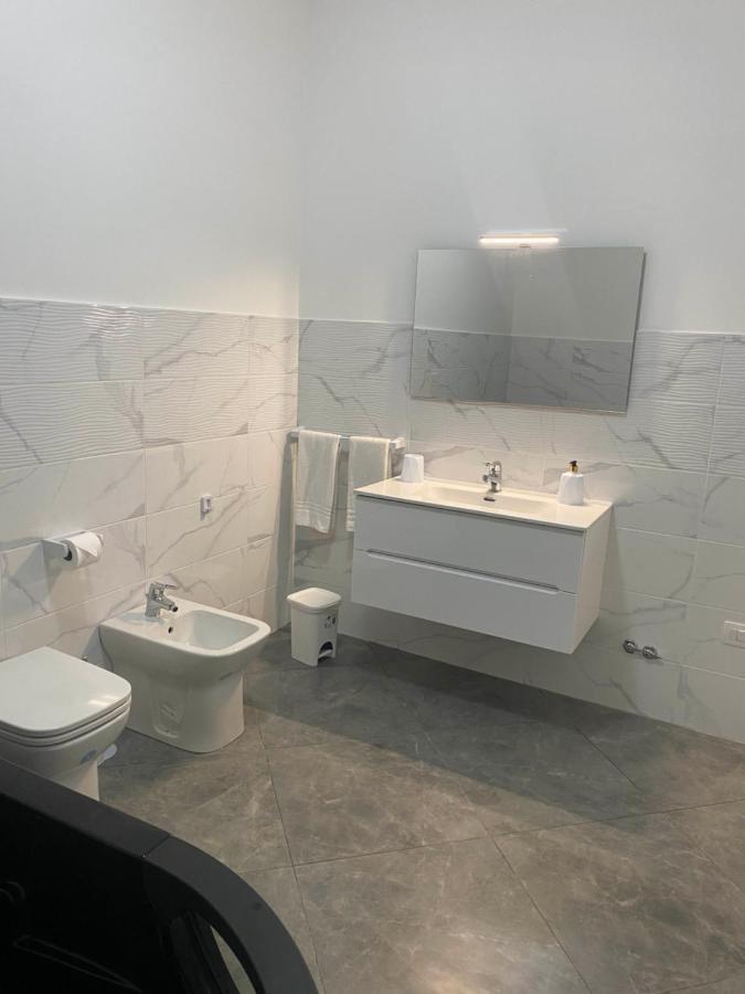 Suite Home Неаполь Экстерьер фото