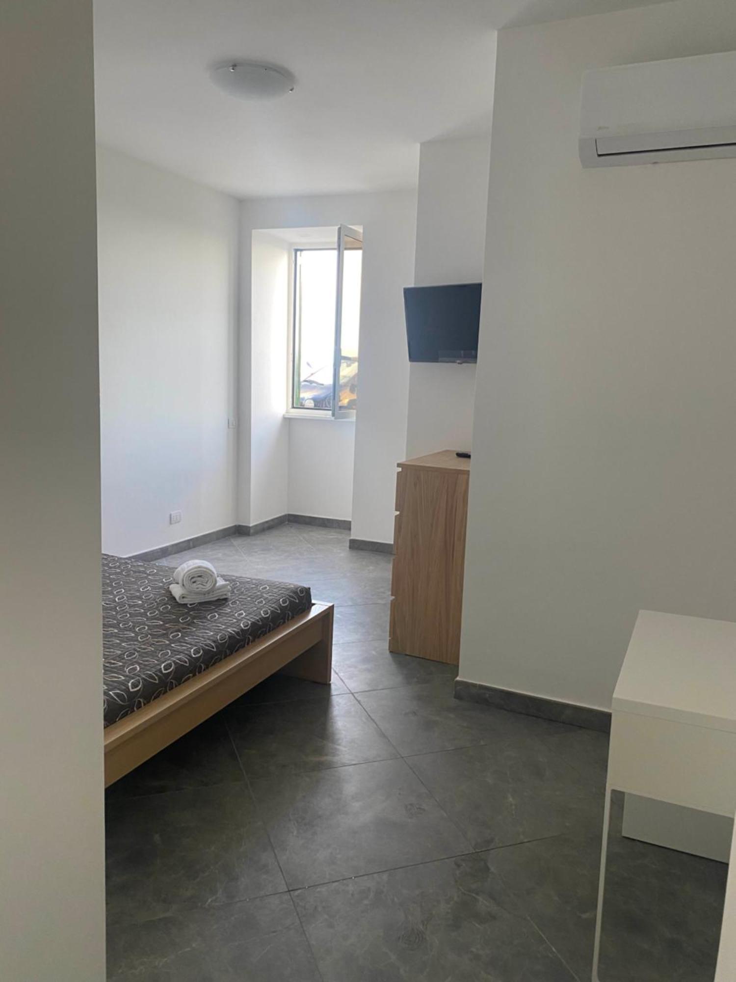 Suite Home Неаполь Экстерьер фото