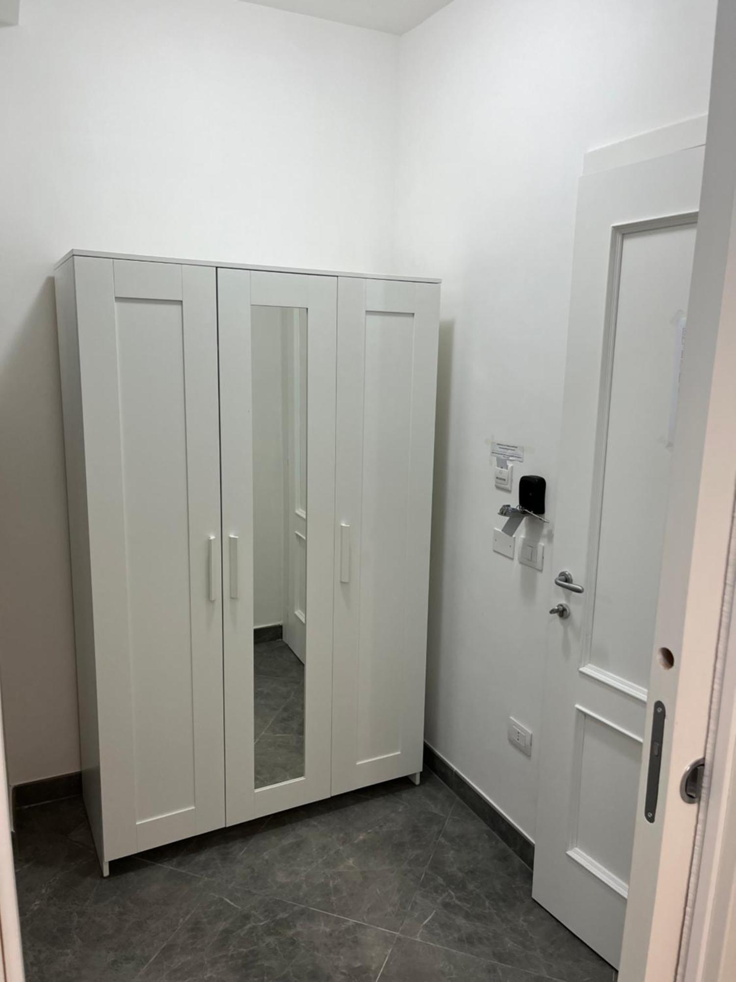 Suite Home Неаполь Экстерьер фото